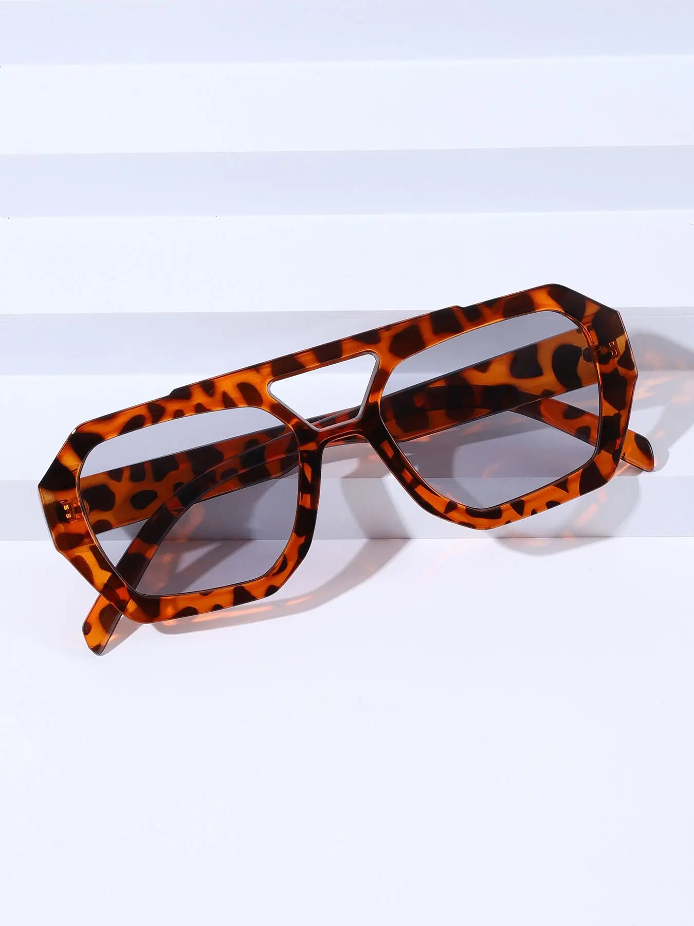 Mode Vintage Vierkante Onregel - Men'S Fashion Old Money recensie en prijs